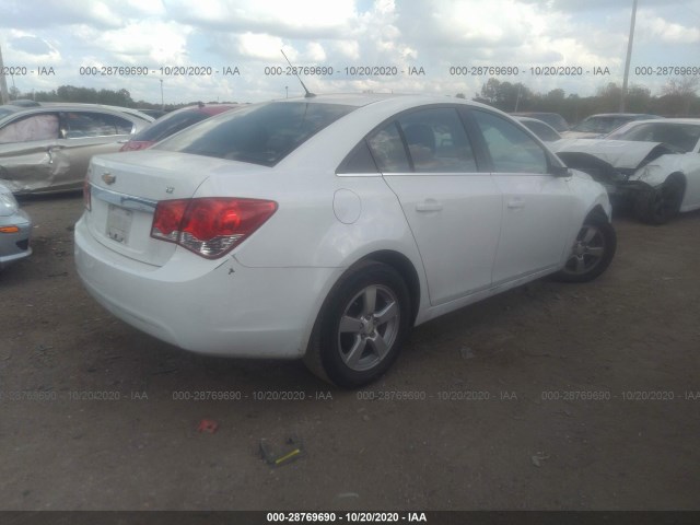 Photo 3 VIN: 1G1PE5S92B7257088 - CHEVROLET CRUZE 