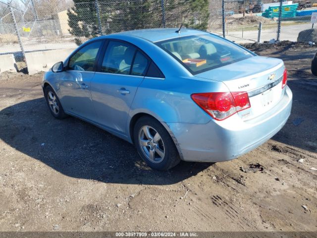 Photo 2 VIN: 1G1PE5S92B7261089 - CHEVROLET CRUZE 