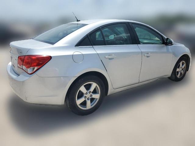 Photo 2 VIN: 1G1PE5S93B7246813 - CHEVROLET CRUZE 