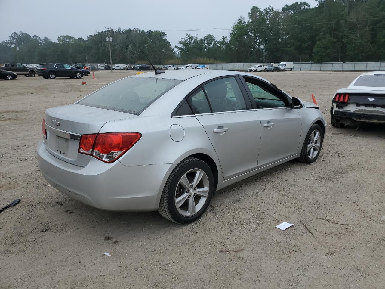 Photo 2 VIN: 1G1PE5SB0E7287746 - CHEVROLET CRUZE 