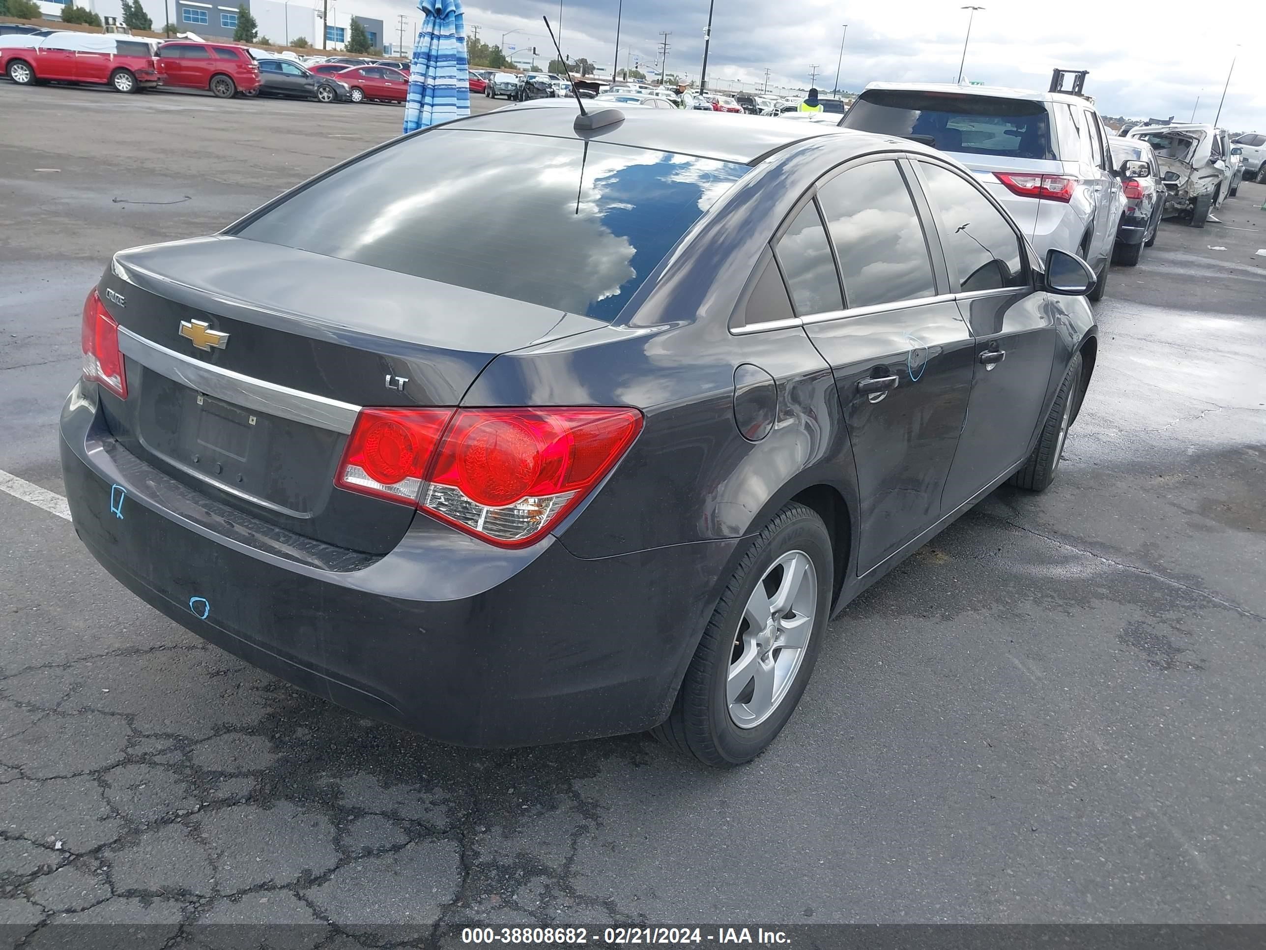 Photo 3 VIN: 1G1PE5SB0G7115011 - CHEVROLET CRUZE 