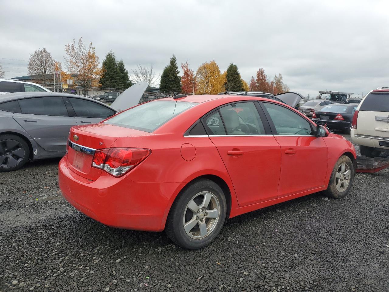 Photo 2 VIN: 1G1PE5SB0G7139485 - CHEVROLET CRUZE 