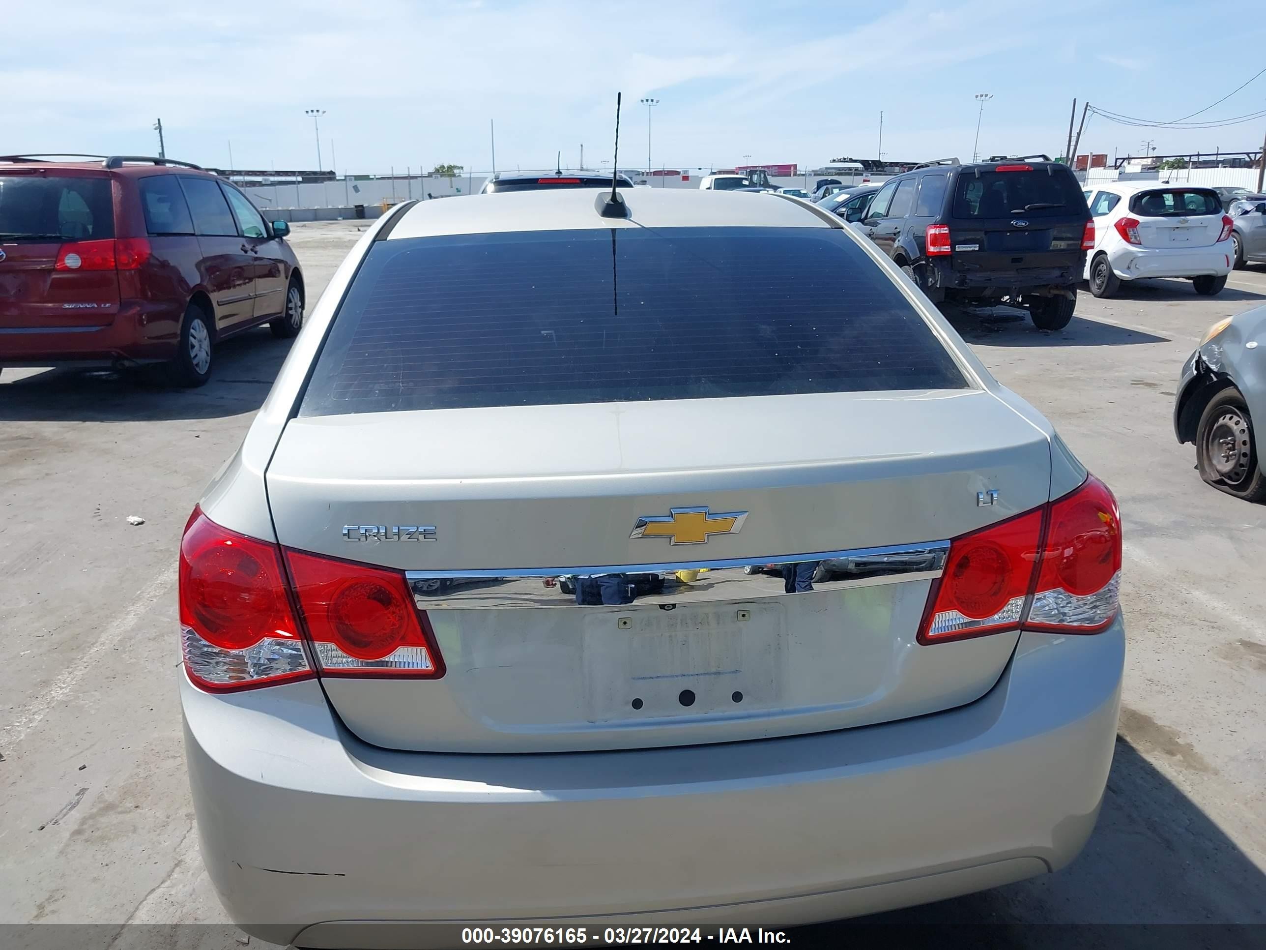 Photo 15 VIN: 1G1PE5SB0G7194888 - CHEVROLET CRUZE 