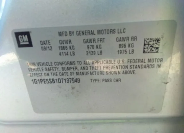 Photo 8 VIN: 1G1PE5SB1D7137949 - CHEVROLET CRUZE 