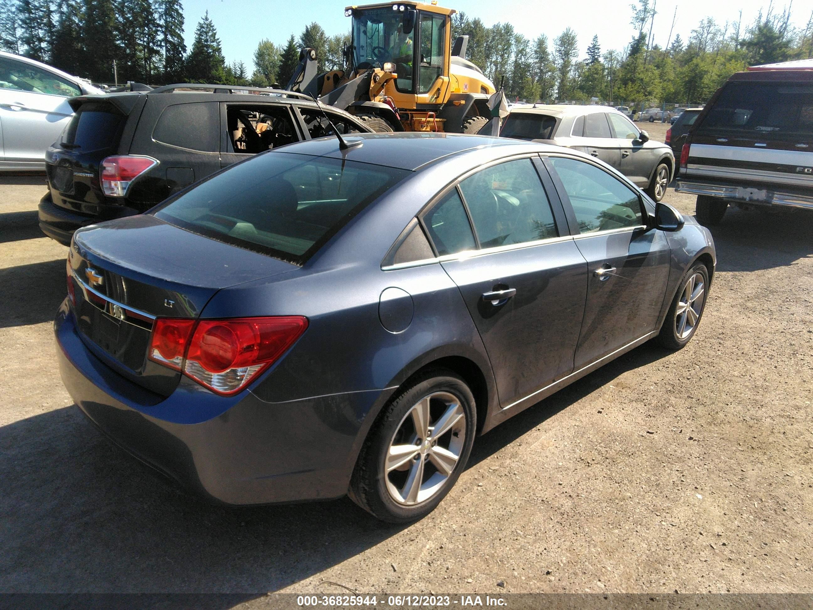 Photo 3 VIN: 1G1PE5SB1D7269433 - CHEVROLET CRUZE 