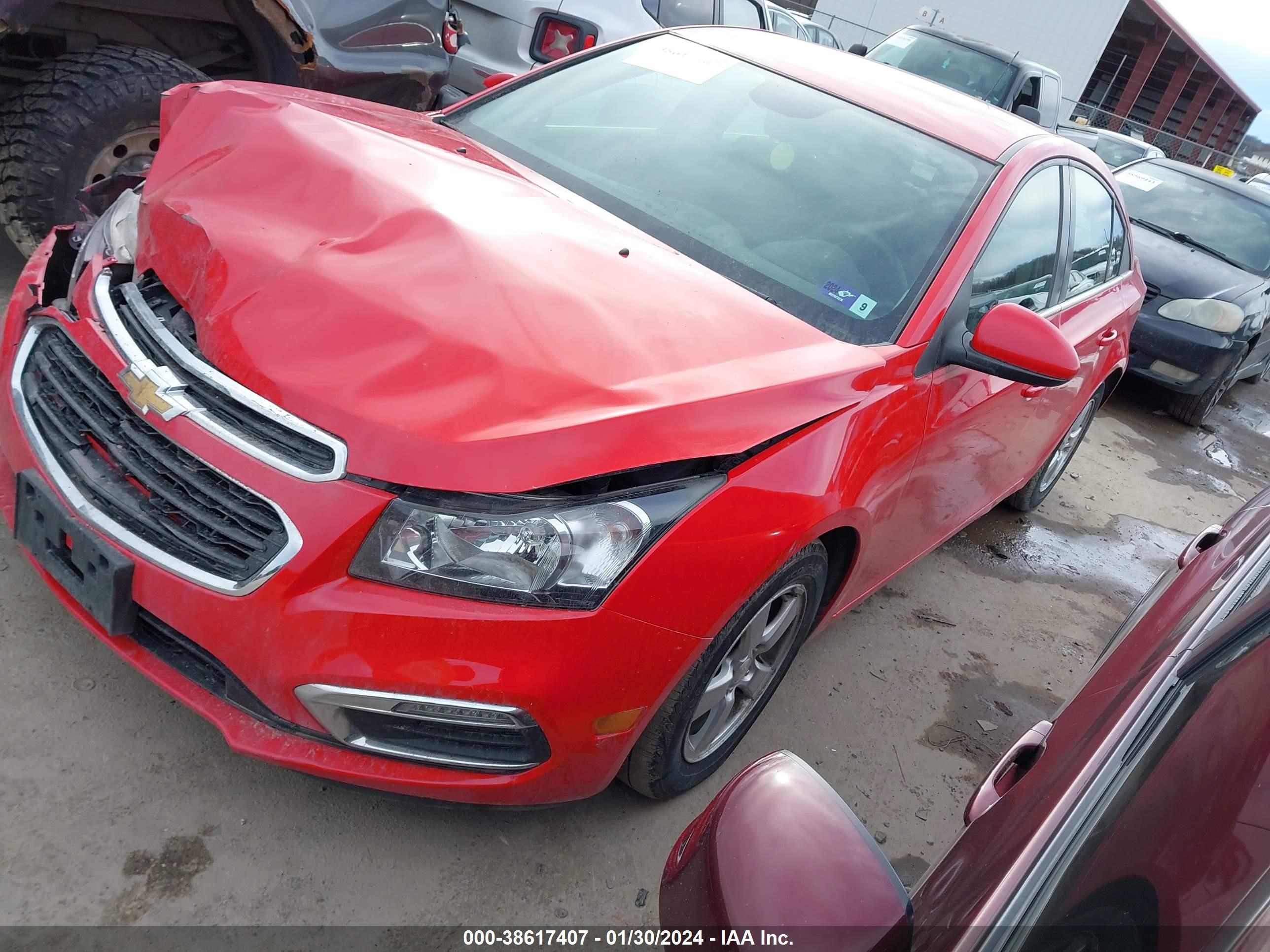 Photo 1 VIN: 1G1PE5SB1G7121576 - CHEVROLET CRUZE 