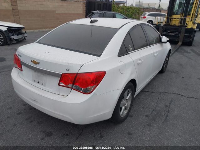 Photo 3 VIN: 1G1PE5SB1G7141567 - CHEVROLET CRUZE LIMITED 