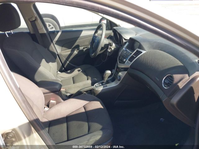 Photo 4 VIN: 1G1PE5SB1G7215313 - CHEVROLET CRUZE LIMITED 