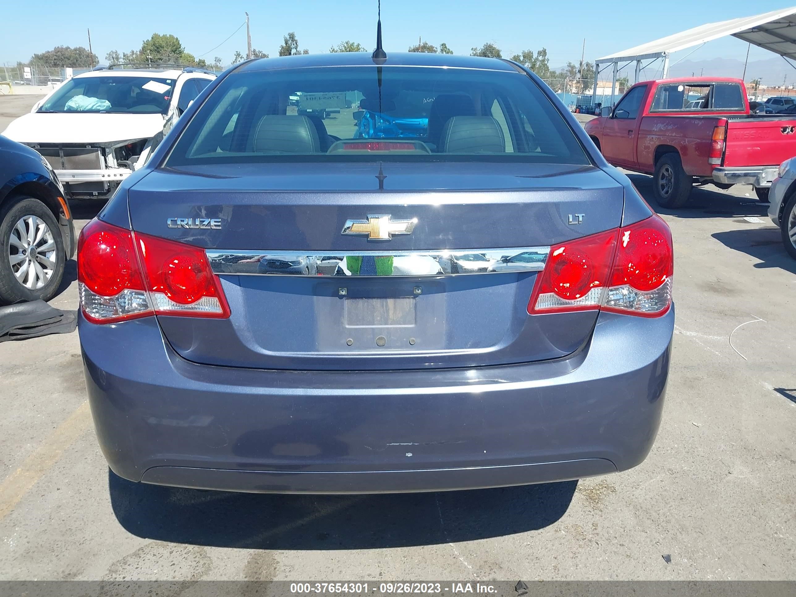 Photo 14 VIN: 1G1PE5SB2D7158499 - CHEVROLET CRUZE 