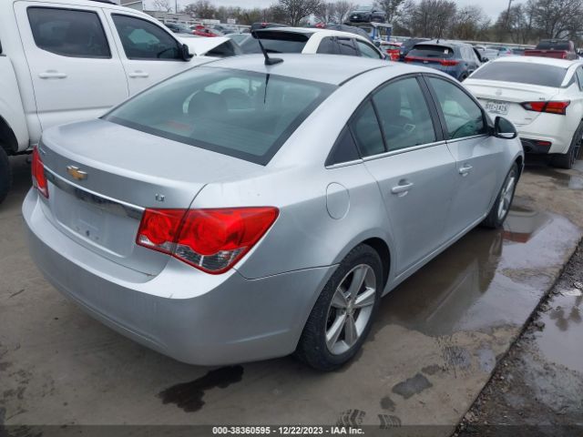 Photo 3 VIN: 1G1PE5SB2D7260725 - CHEVROLET CRUZE 