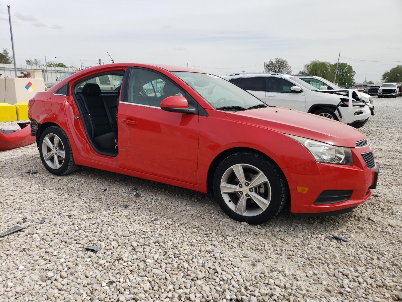 Photo 3 VIN: 1G1PE5SB2E7387444 - CHEVROLET CRUZE 