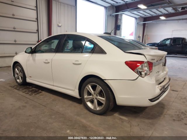 Photo 2 VIN: 1G1PE5SB2F7104610 - CHEVROLET CRUZE 