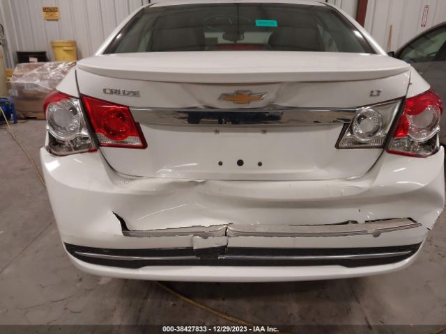 Photo 5 VIN: 1G1PE5SB2F7104610 - CHEVROLET CRUZE 