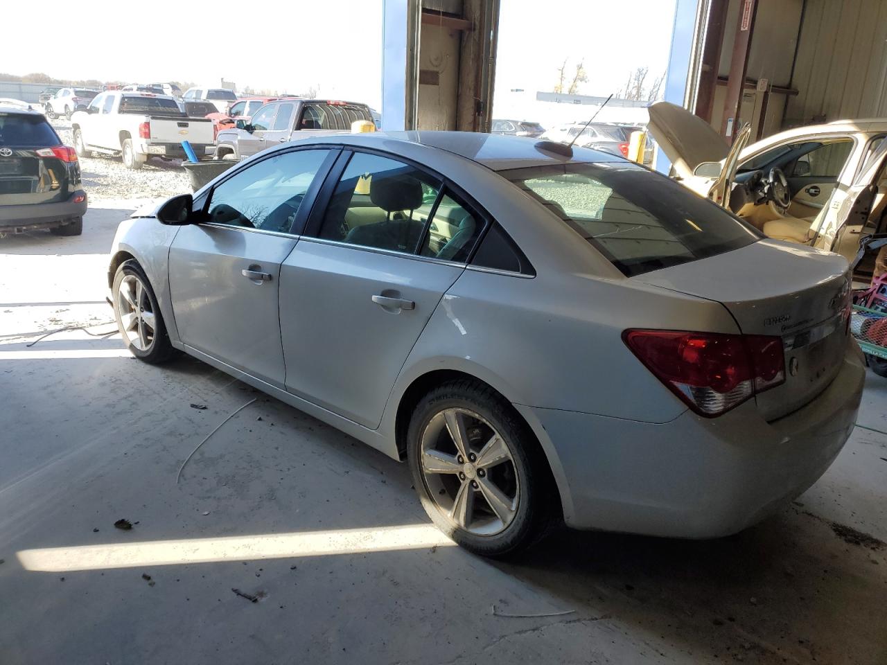 Photo 1 VIN: 1G1PE5SB3F7249364 - CHEVROLET CRUZE 