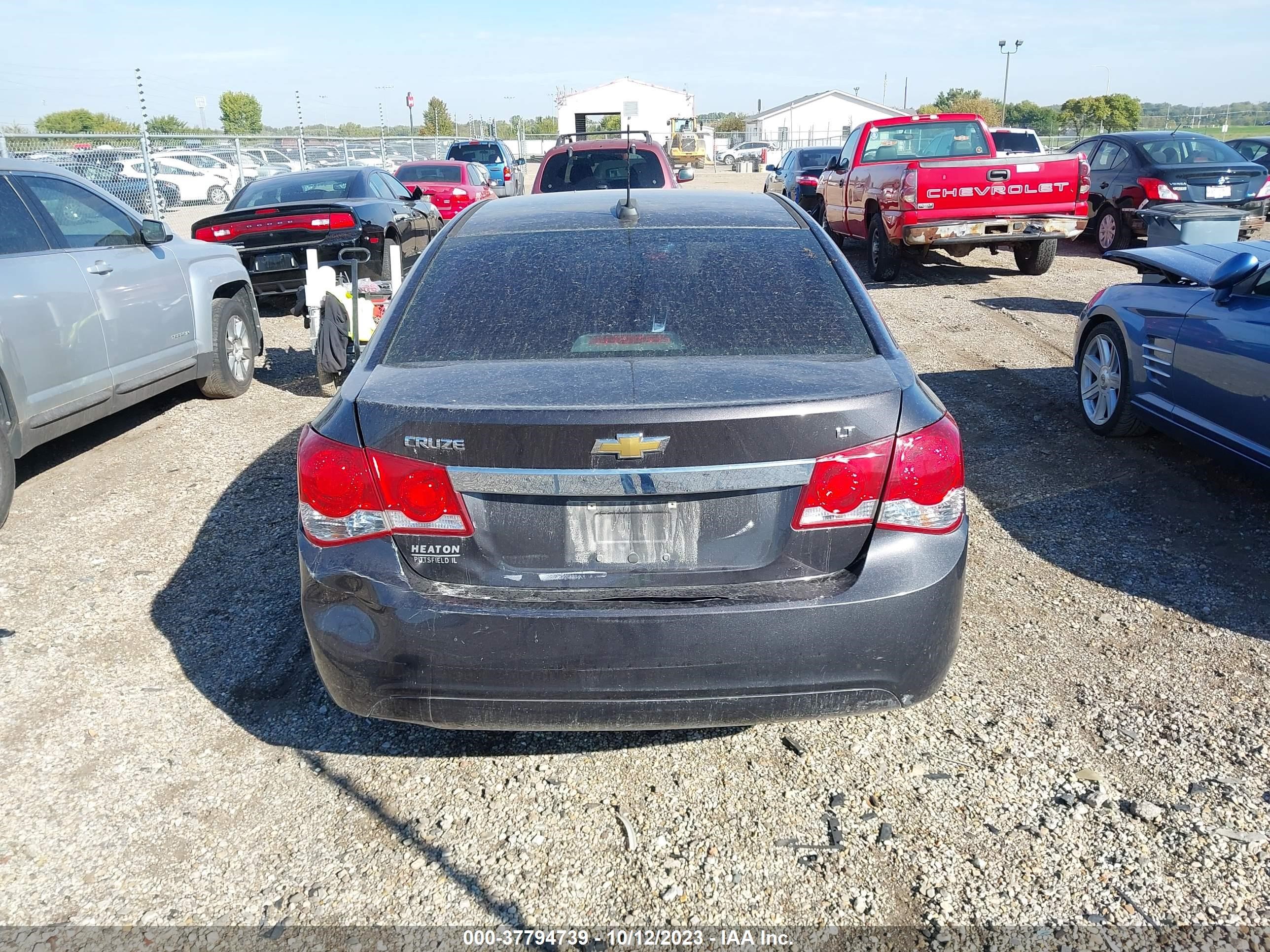 Photo 16 VIN: 1G1PE5SB3F7286561 - CHEVROLET CRUZE 