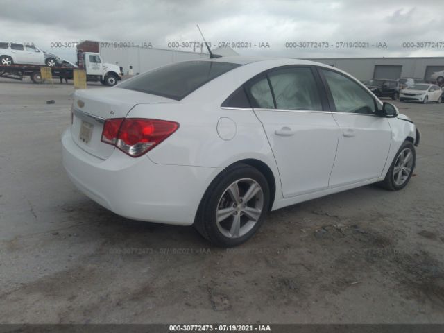 Photo 3 VIN: 1G1PE5SB4E7109161 - CHEVROLET CRUZE 