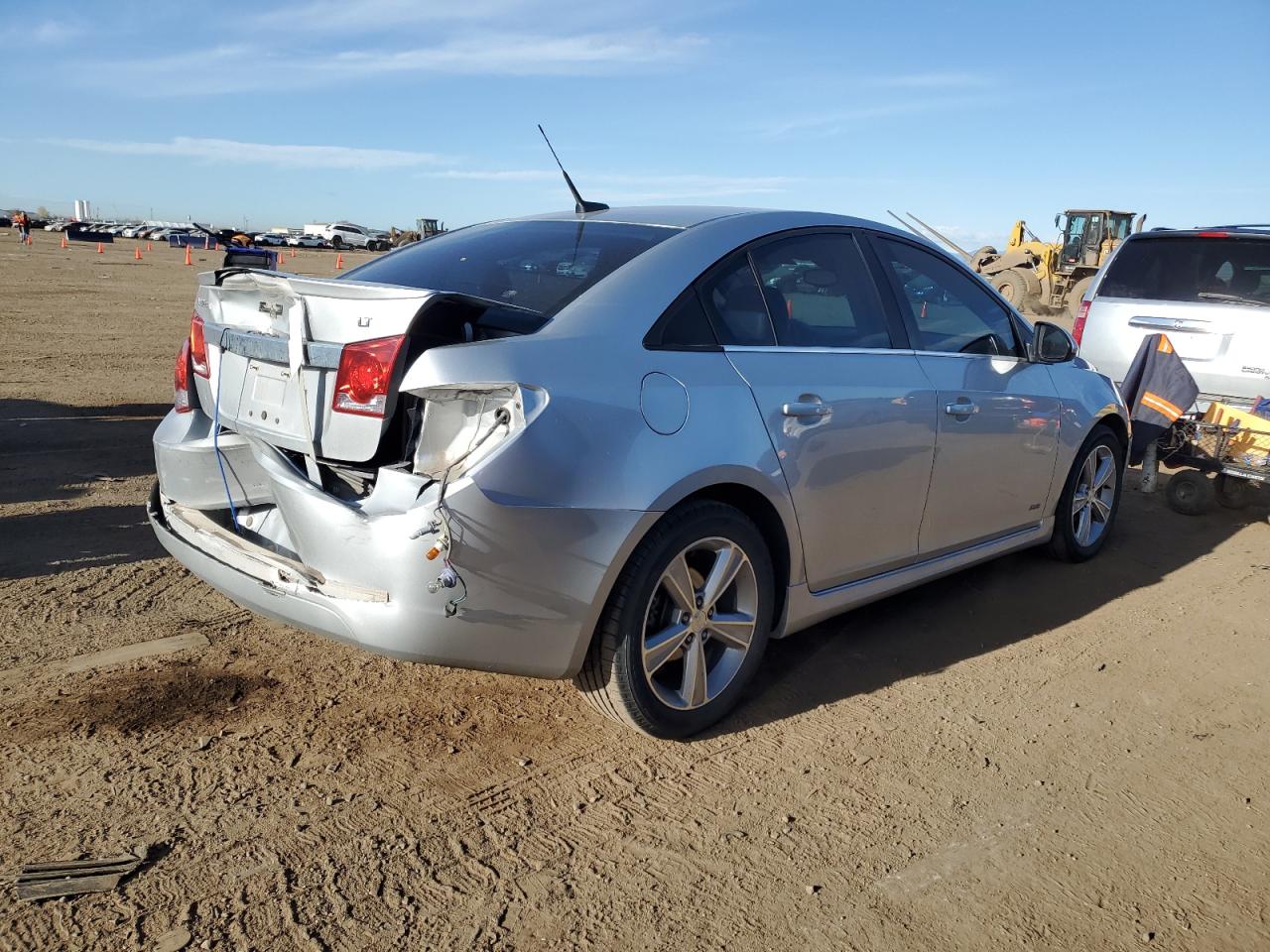 Photo 2 VIN: 1G1PE5SB4E7284851 - CHEVROLET CRUZE 