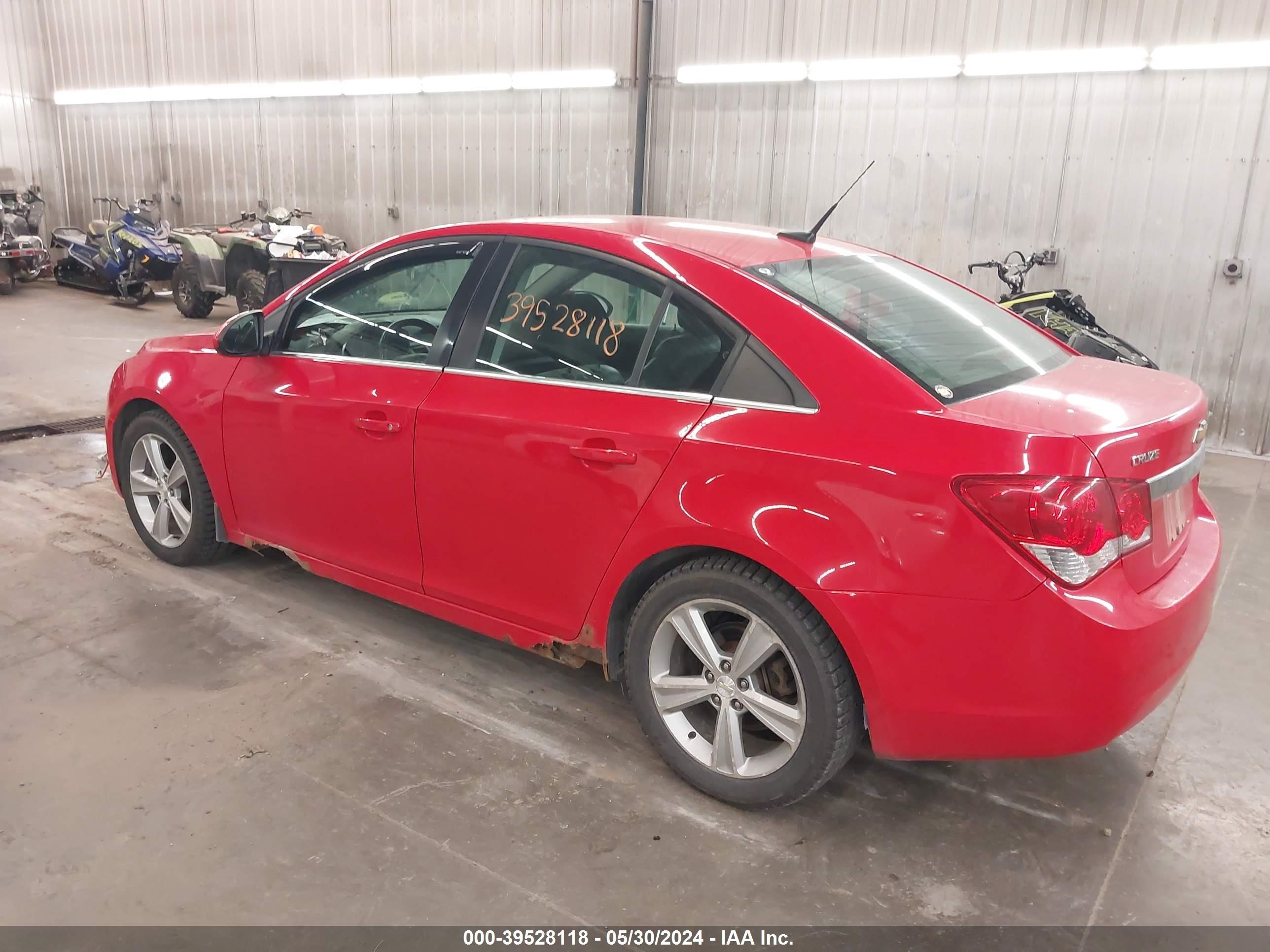 Photo 2 VIN: 1G1PE5SB4E7307562 - CHEVROLET CRUZE 