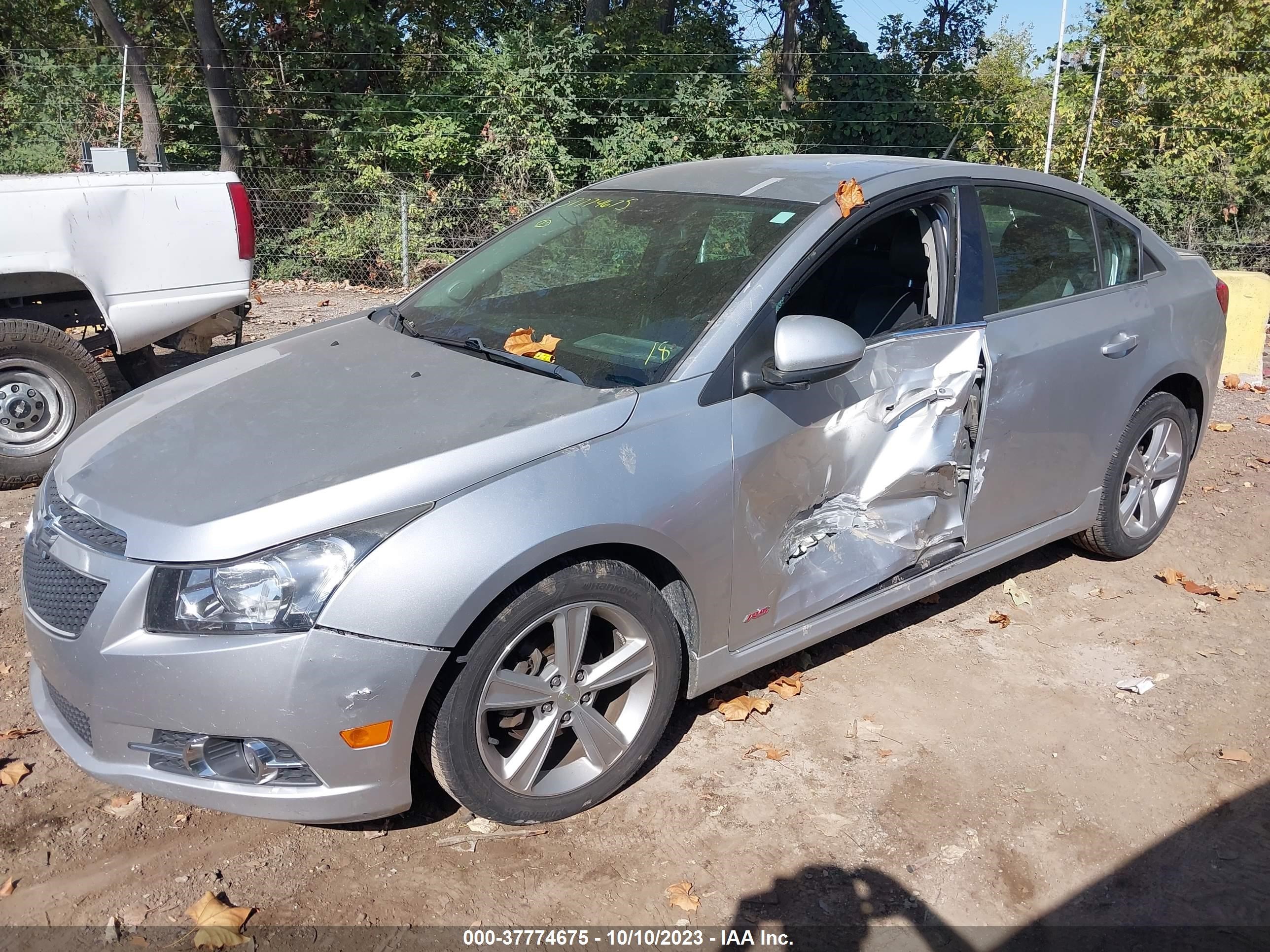 Photo 5 VIN: 1G1PE5SB4E7363677 - CHEVROLET CRUZE 