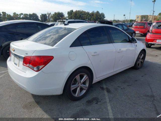 Photo 3 VIN: 1G1PE5SB4E7388949 - CHEVROLET CRUZE 