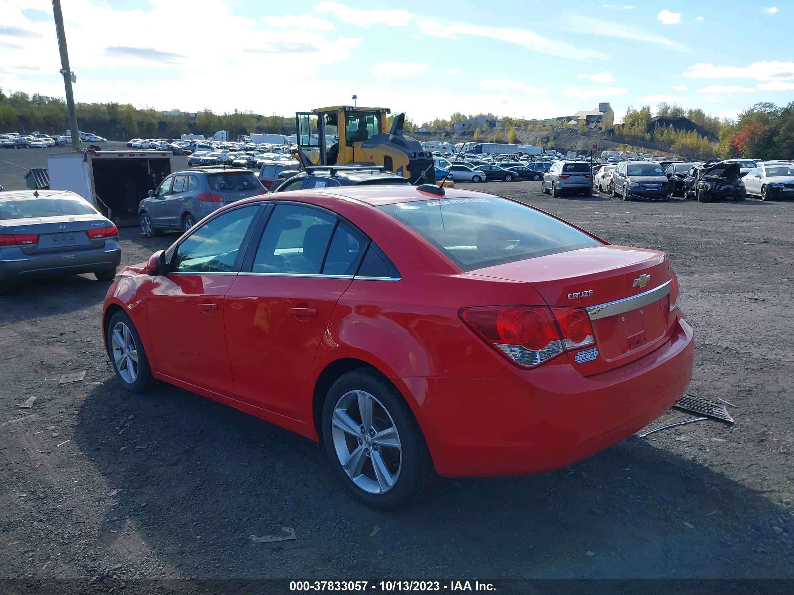 Photo 2 VIN: 1G1PE5SB4F7149175 - CHEVROLET CRUZE 