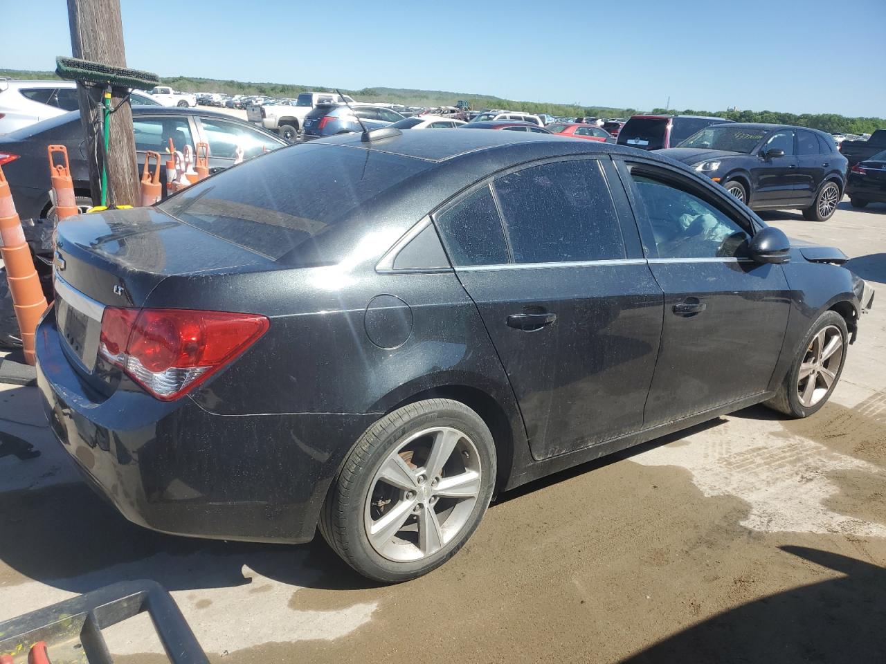 Photo 2 VIN: 1G1PE5SB4F7203302 - CHEVROLET CRUZE 