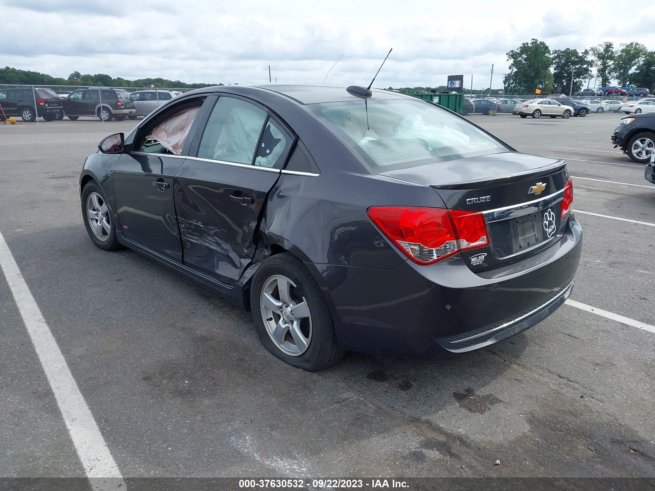 Photo 2 VIN: 1G1PE5SB4G7112693 - CHEVROLET CRUZE 