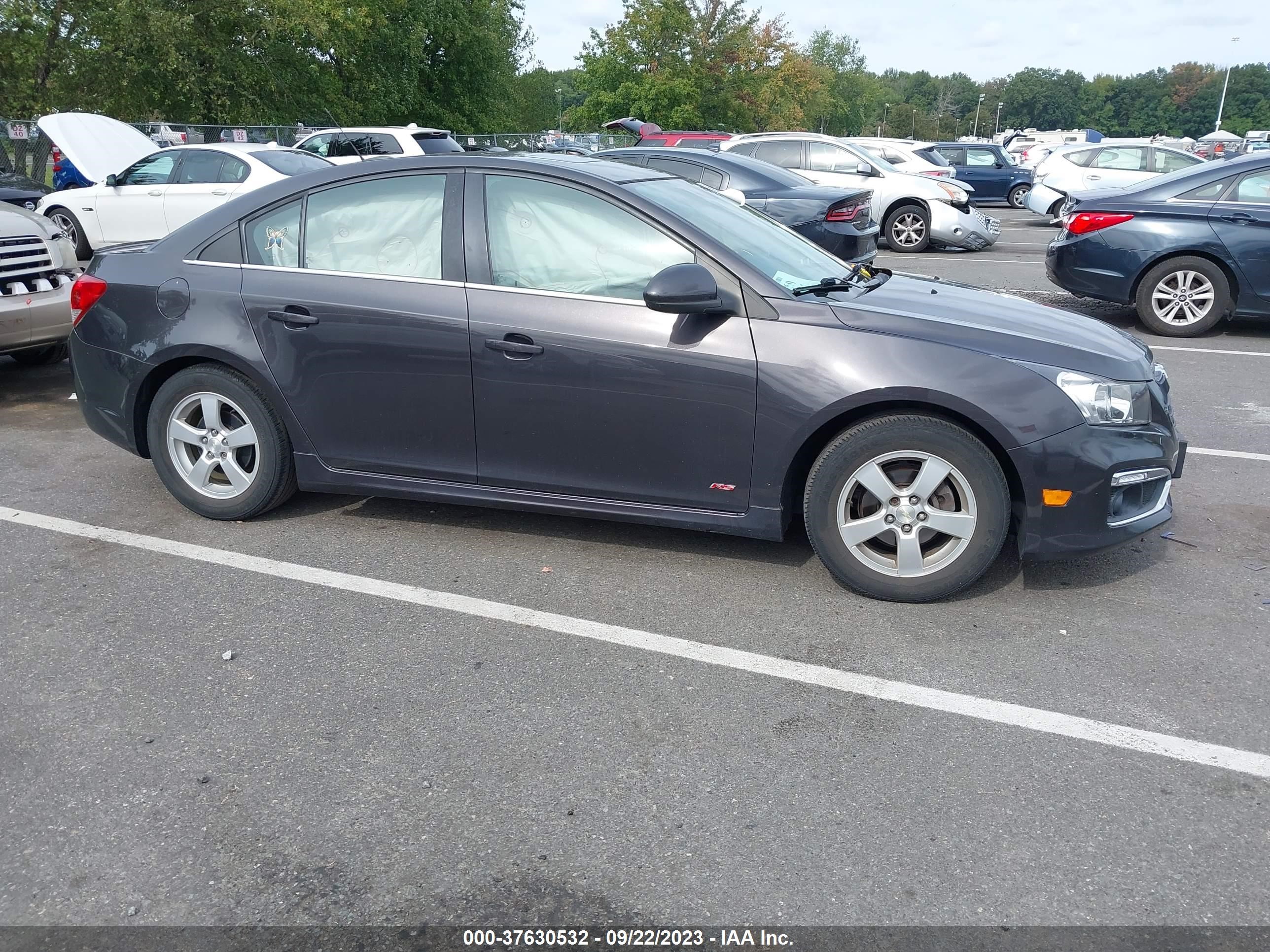 Photo 3 VIN: 1G1PE5SB4G7112693 - CHEVROLET CRUZE 