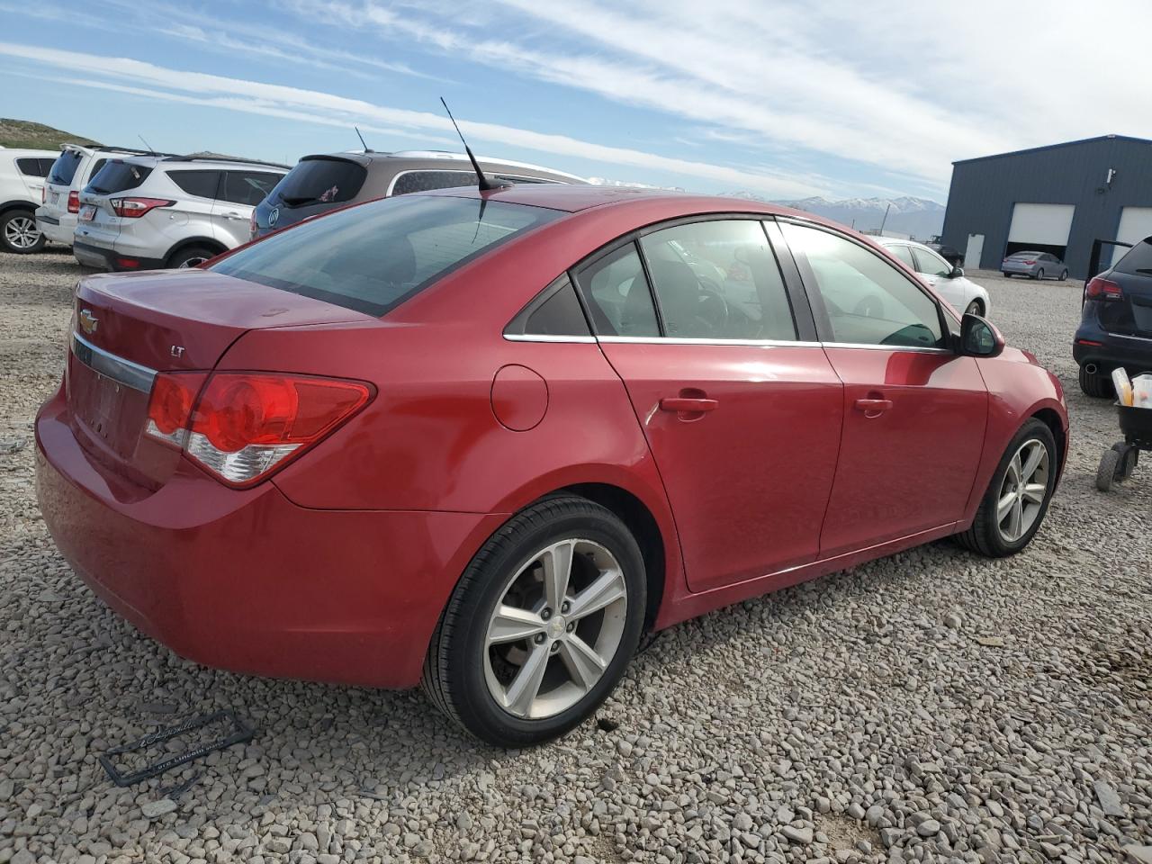 Photo 2 VIN: 1G1PE5SB5D7127988 - CHEVROLET CRUZE 