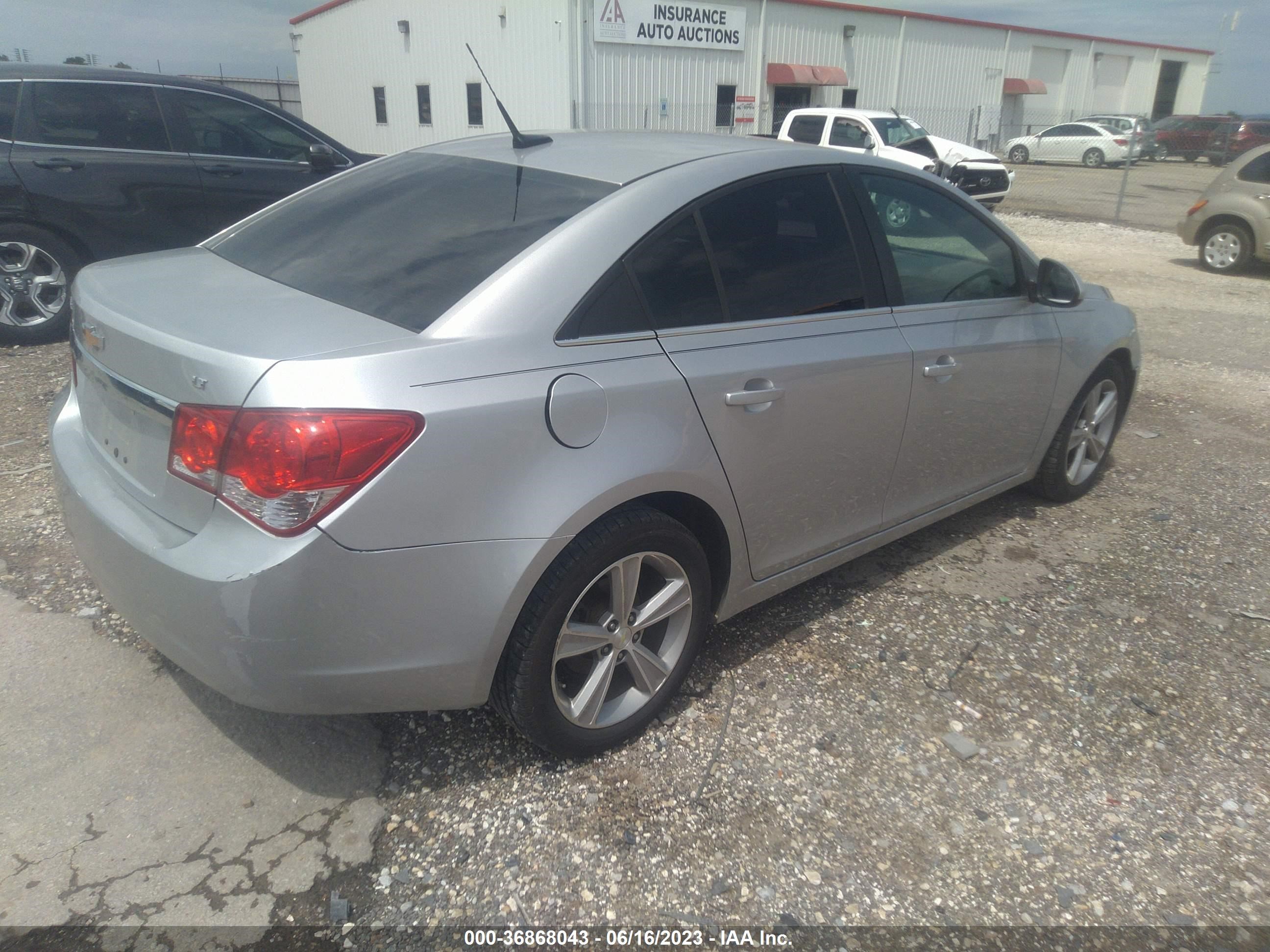 Photo 3 VIN: 1G1PE5SB5D7246267 - CHEVROLET CRUZE 