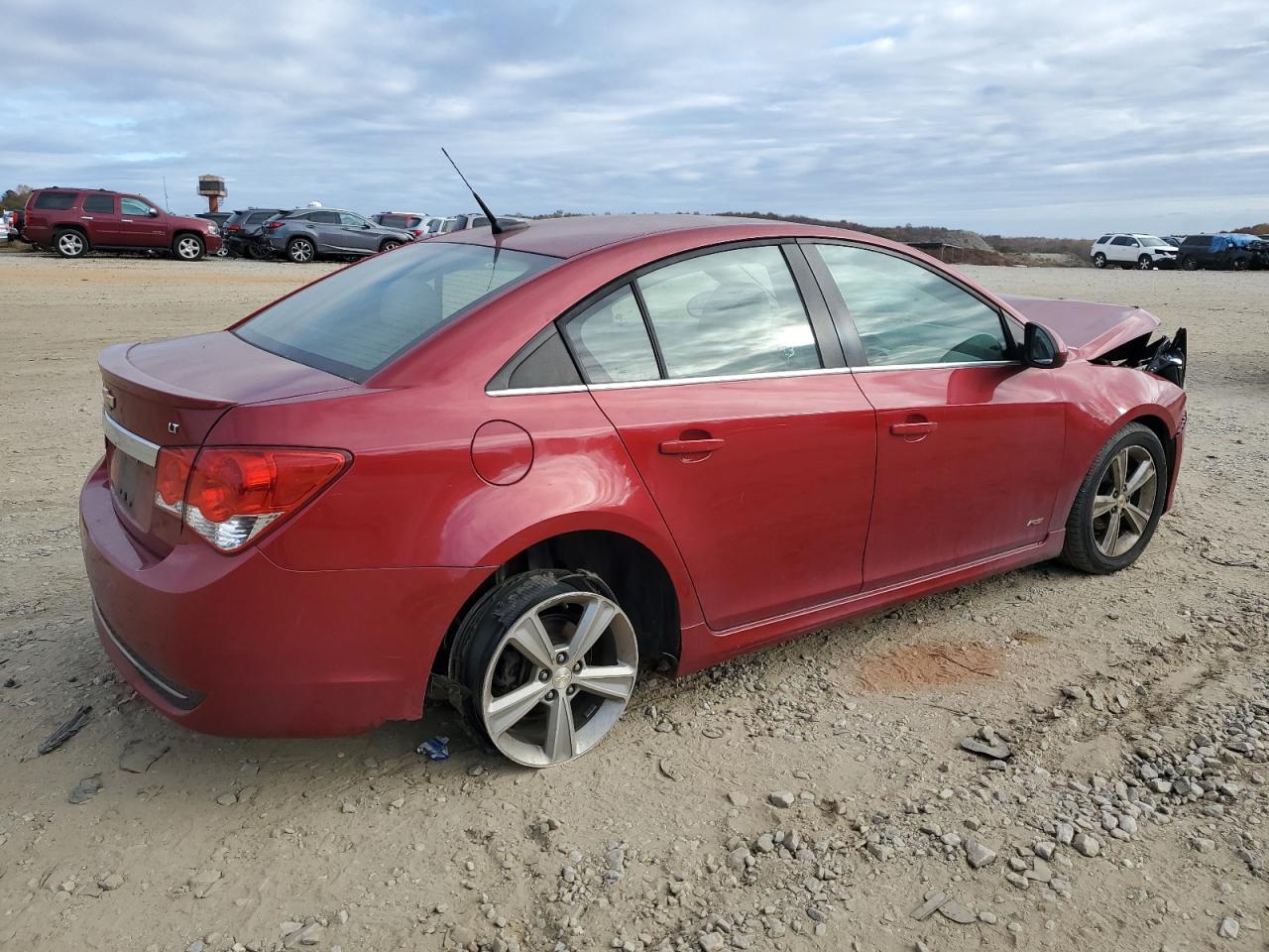 Photo 2 VIN: 1G1PE5SB5E7371769 - CHEVROLET CRUZE 