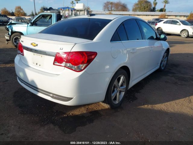 Photo 3 VIN: 1G1PE5SB5F7112295 - CHEVROLET CRUZE 