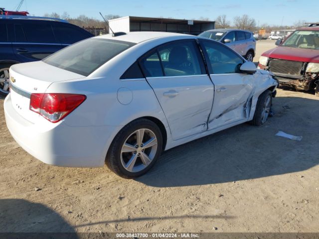 Photo 3 VIN: 1G1PE5SB5F7232971 - CHEVROLET CRUZE 