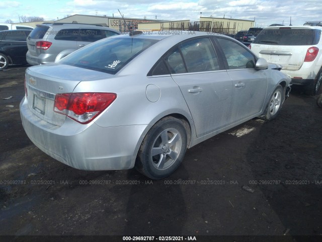 Photo 3 VIN: 1G1PE5SB5G7163796 - CHEVROLET CRUZE LIMITED 