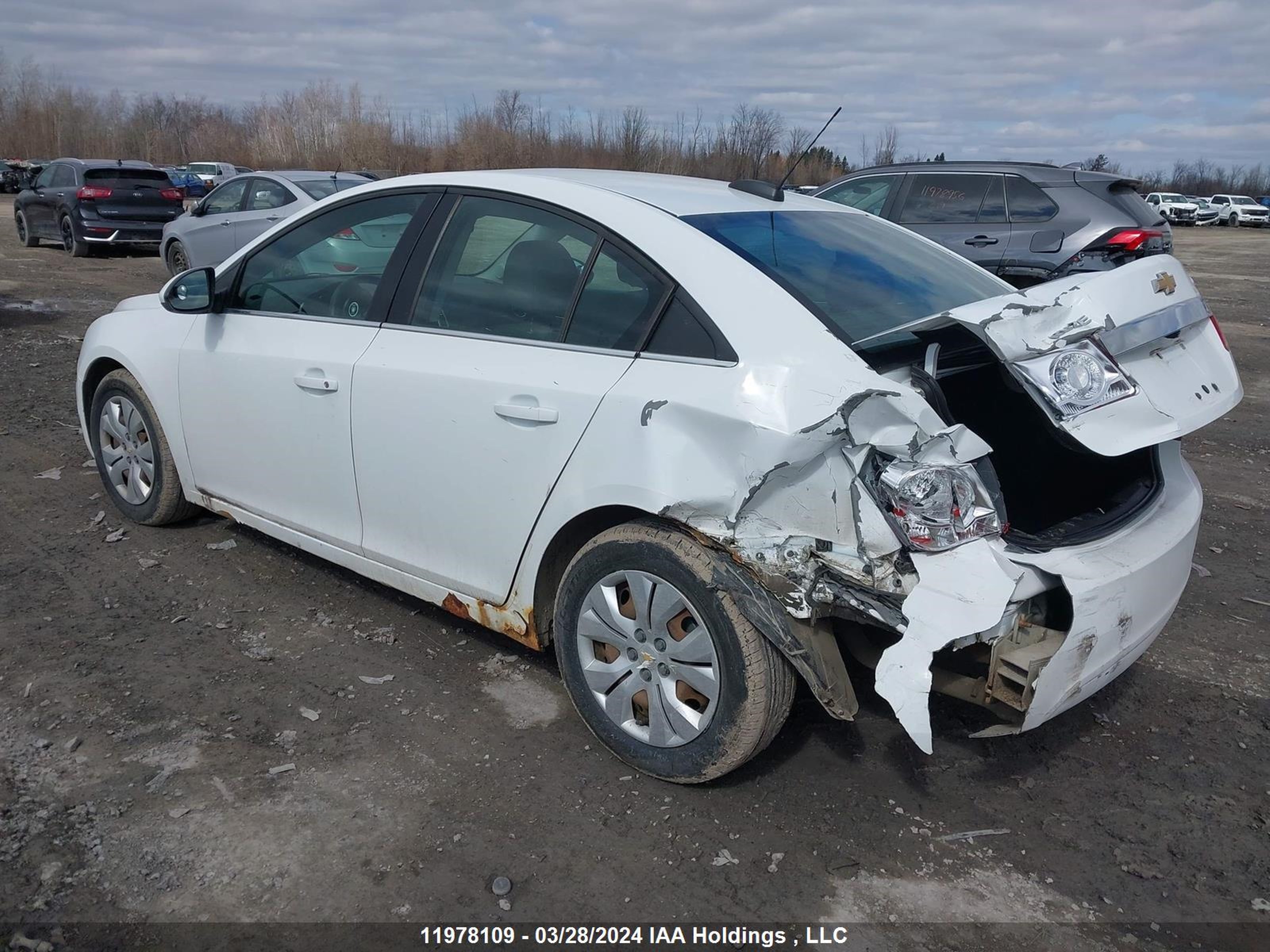 Photo 2 VIN: 1G1PE5SB5G7172708 - CHEVROLET CRUZE 