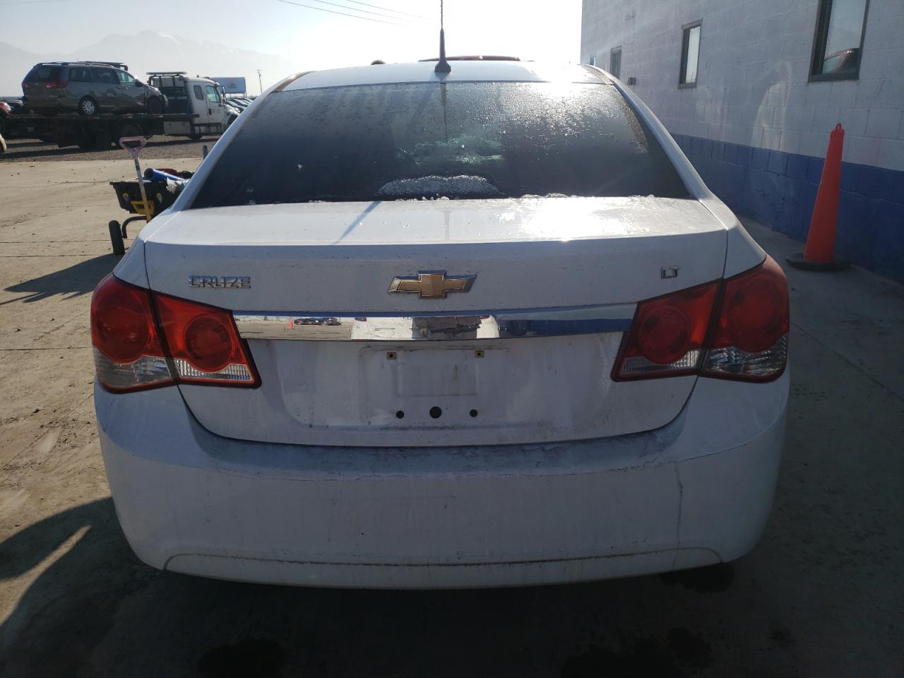 Photo 5 VIN: 1G1PE5SB6E7118900 - CHEVROLET CRUZE 