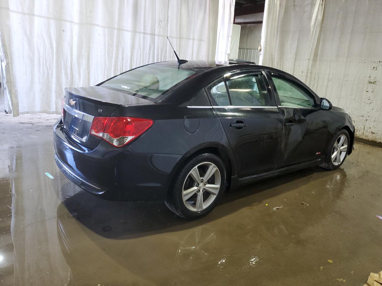 Photo 2 VIN: 1G1PE5SB6E7321849 - CHEVROLET CRUZE 