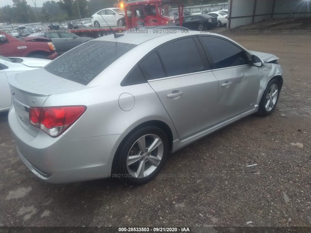 Photo 3 VIN: 1G1PE5SB6E7336688 - CHEVROLET CRUZE 