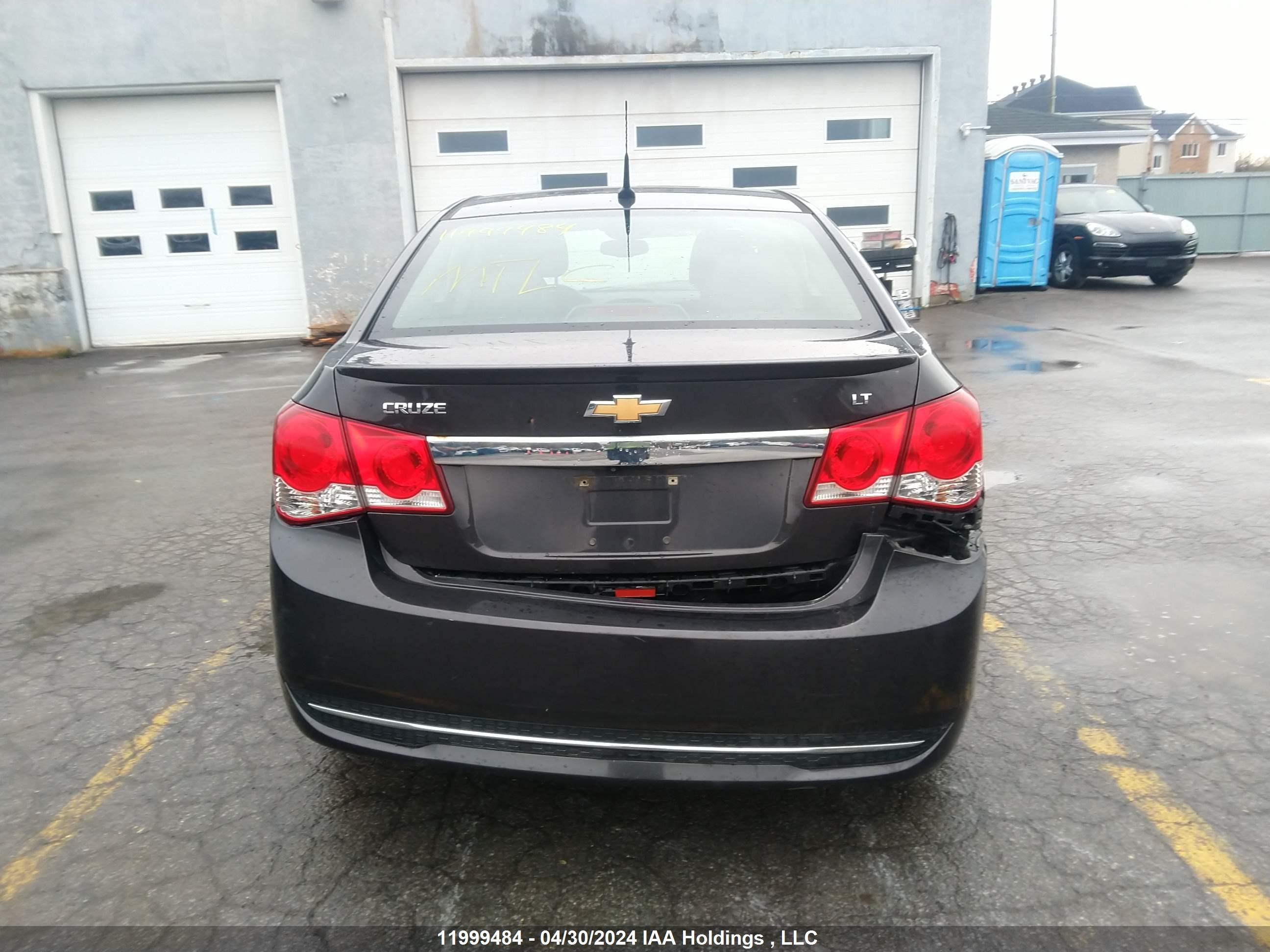 Photo 15 VIN: 1G1PE5SB6E7358755 - CHEVROLET CRUZE 