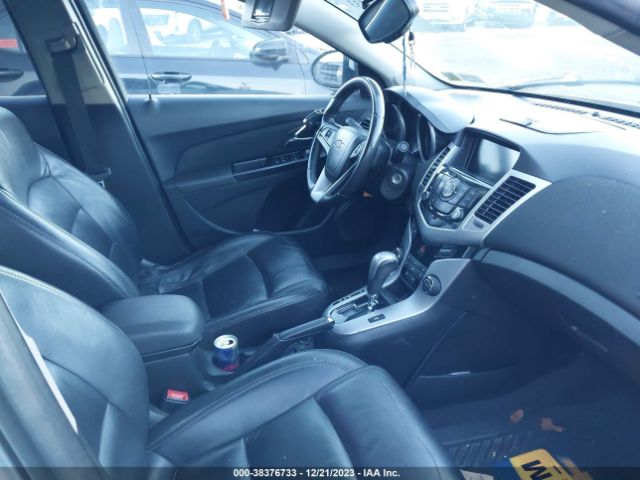 Photo 4 VIN: 1G1PE5SB6E7389729 - CHEVROLET CRUZE 