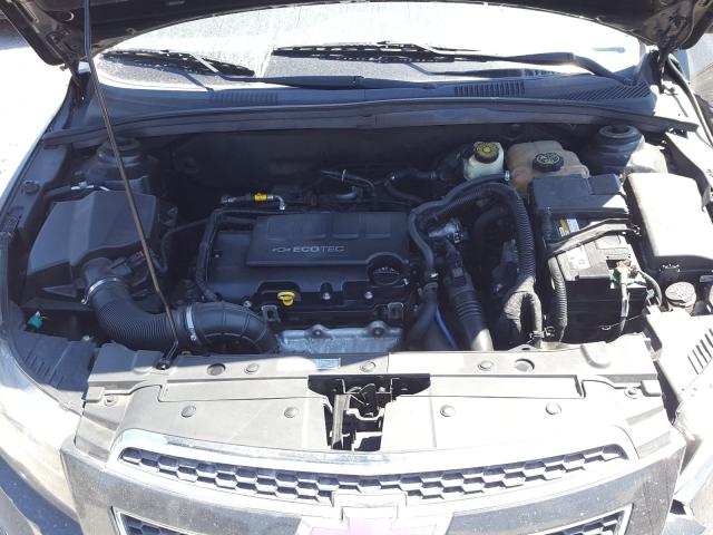 Photo 6 VIN: 1G1PE5SB7D7321048 - CHEVROLET CRUZE LT 