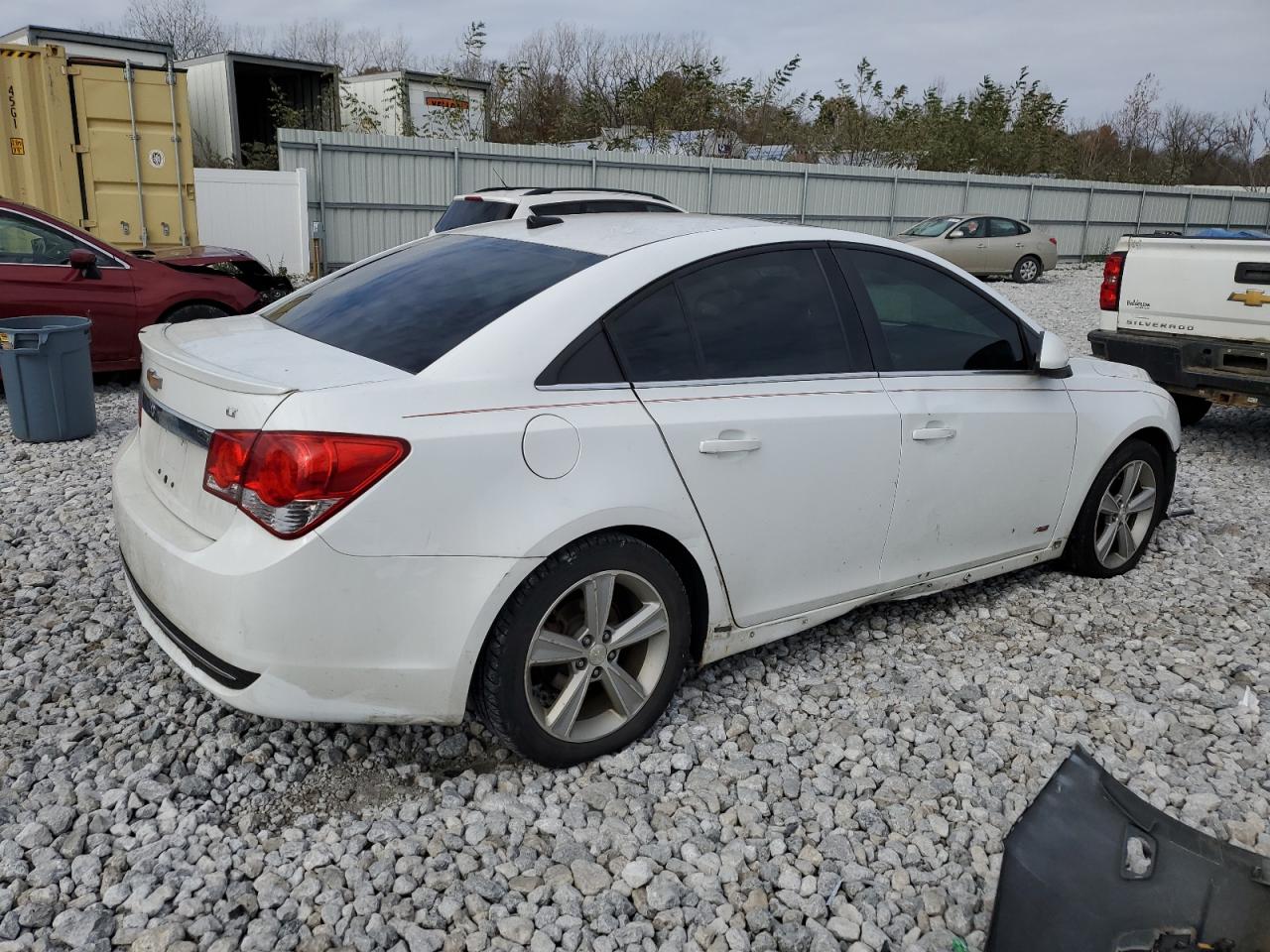 Photo 2 VIN: 1G1PE5SB7E7118114 - CHEVROLET CRUZE 