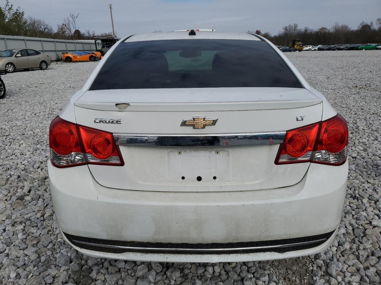 Photo 5 VIN: 1G1PE5SB7E7118114 - CHEVROLET CRUZE 