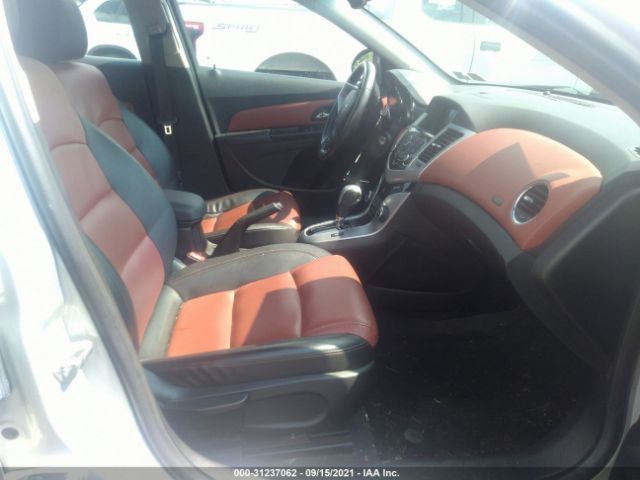 Photo 4 VIN: 1G1PE5SB7E7210243 - CHEVROLET CRUZE 