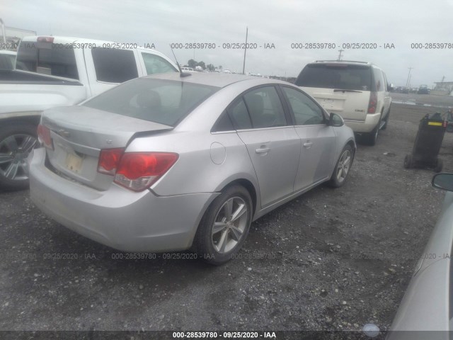 Photo 3 VIN: 1G1PE5SB7E7212056 - CHEVROLET CRUZE 