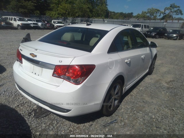 Photo 3 VIN: 1G1PE5SB8E7165796 - CHEVROLET CRUZE 