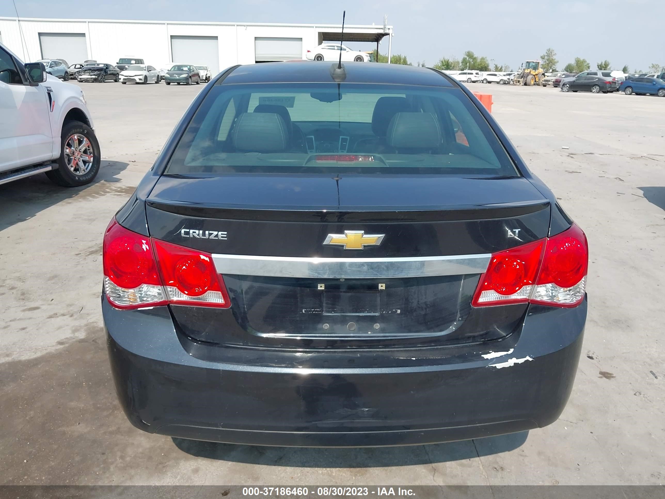 Photo 16 VIN: 1G1PE5SB8F7104384 - CHEVROLET CRUZE 