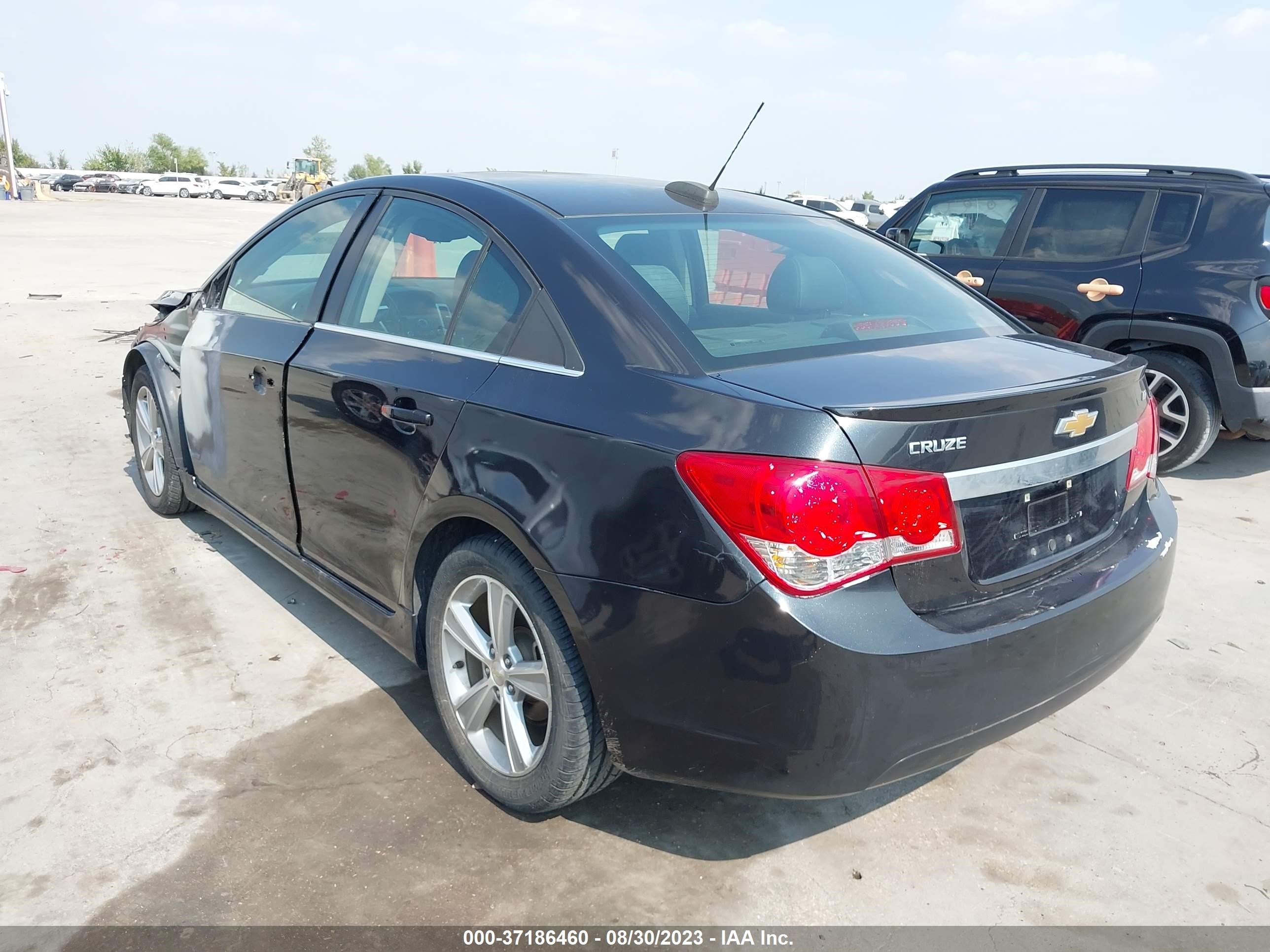 Photo 2 VIN: 1G1PE5SB8F7104384 - CHEVROLET CRUZE 