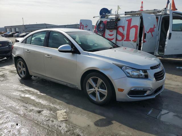 Photo 3 VIN: 1G1PE5SB8F7210589 - CHEVROLET CRUZE 