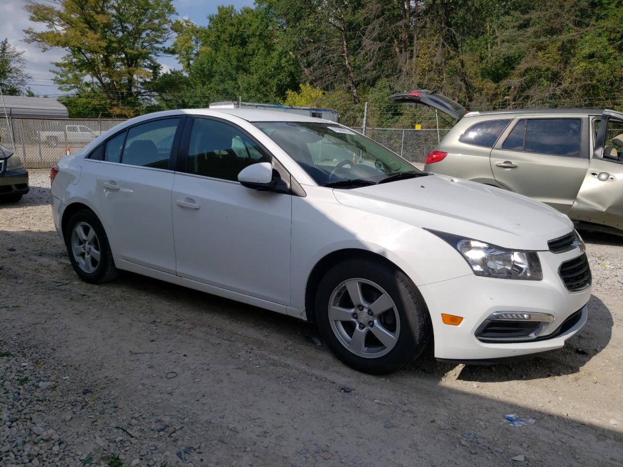 Photo 3 VIN: 1G1PE5SB8G7170838 - CHEVROLET CRUZE 